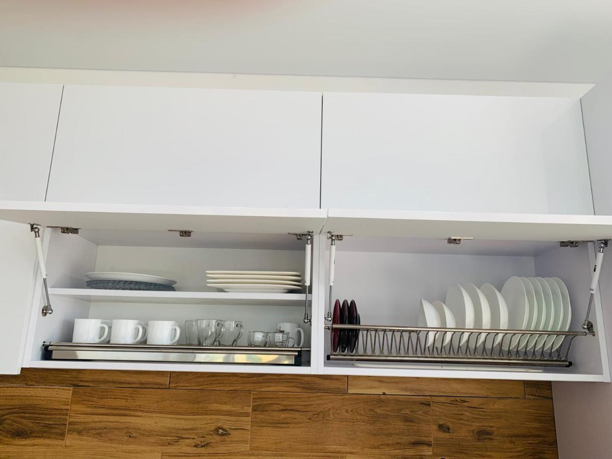 New 3 Rooms Apartment Near The Metro Station Kiev Exteriör bild