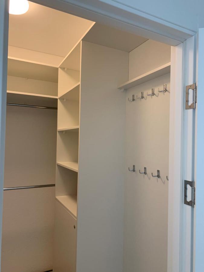 New 3 Rooms Apartment Near The Metro Station Kiev Exteriör bild